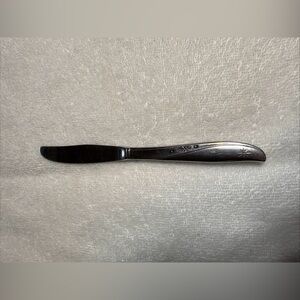 Stainless Steel Star-Accent Butter Knife - Silver